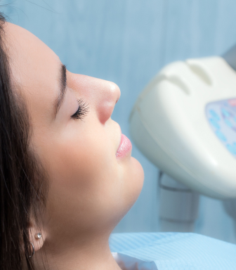 patient visiting the dentist